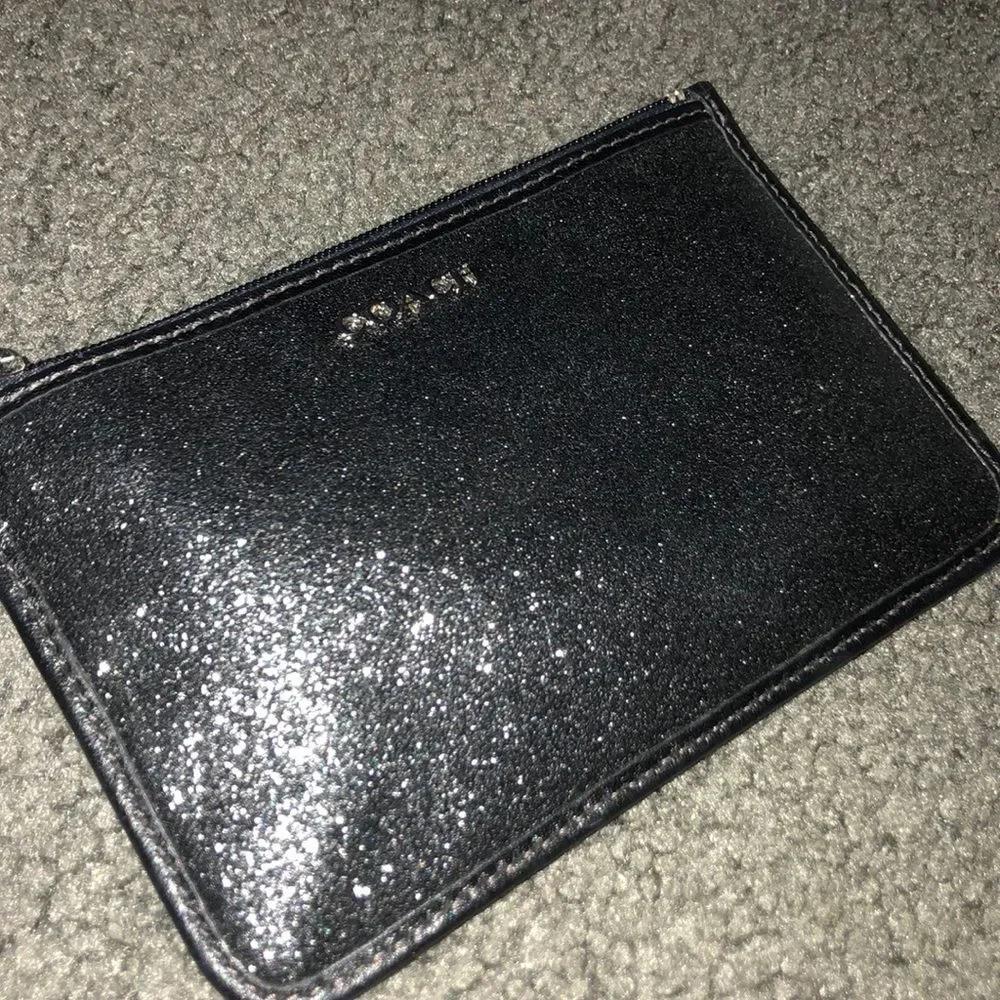 coach wristlet - Picture 5 of 7